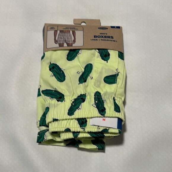 Old Navy Boxers Mens Medium Pickle Print - Picture 1 of 2